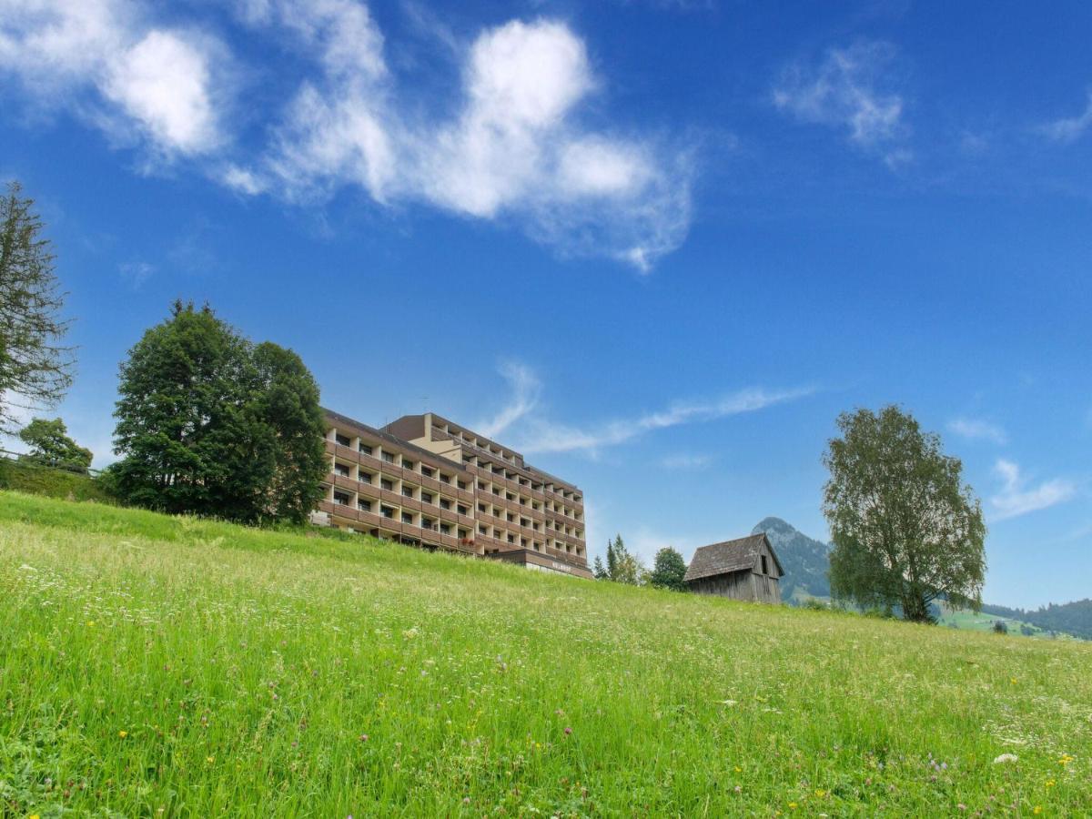 Apartment In Tauplitz With Sauna And Pool エクステリア 写真