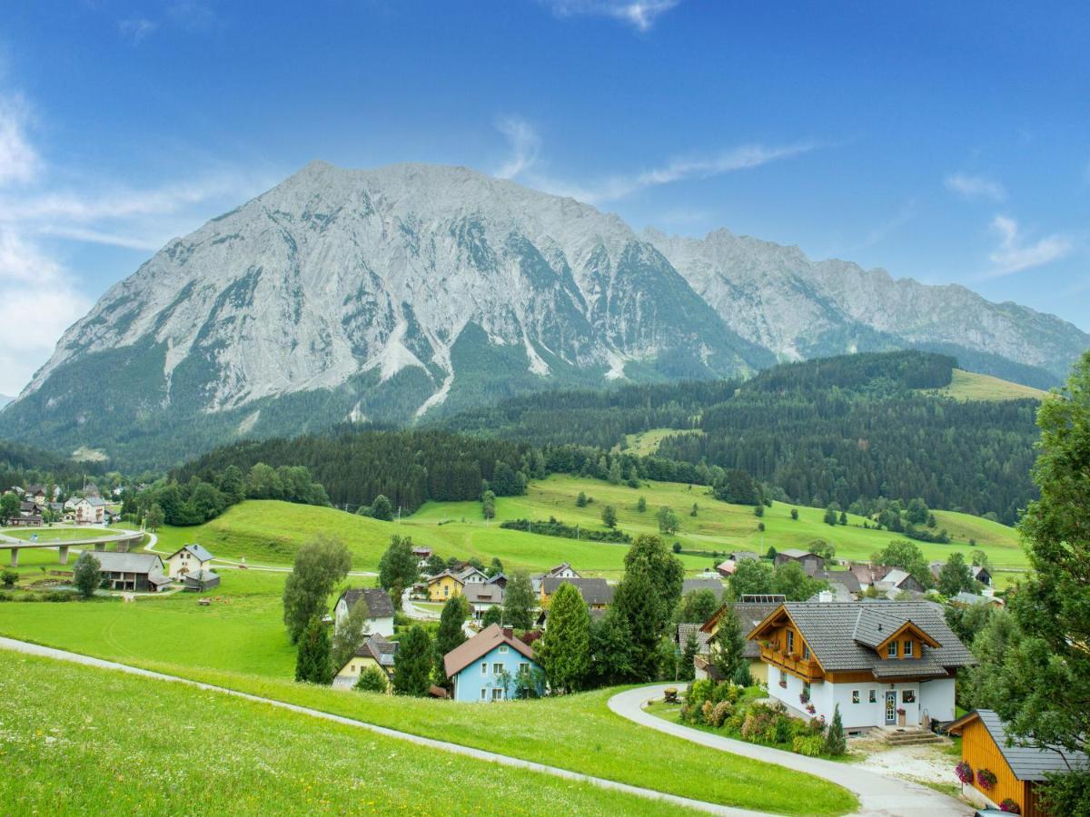Apartment In Tauplitz With Sauna And Pool エクステリア 写真